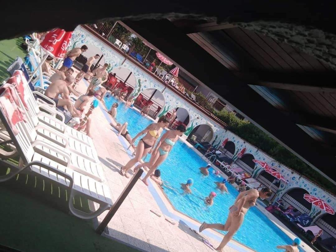 B&B The Sun Swimming & Pool Торино Екстериор снимка